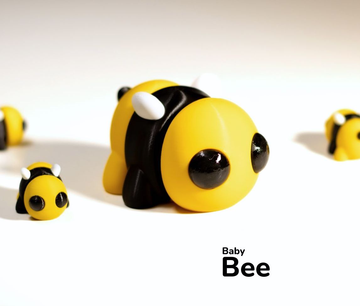 Articulated Baby Bee Fidget Figurine , Desktop Figurine