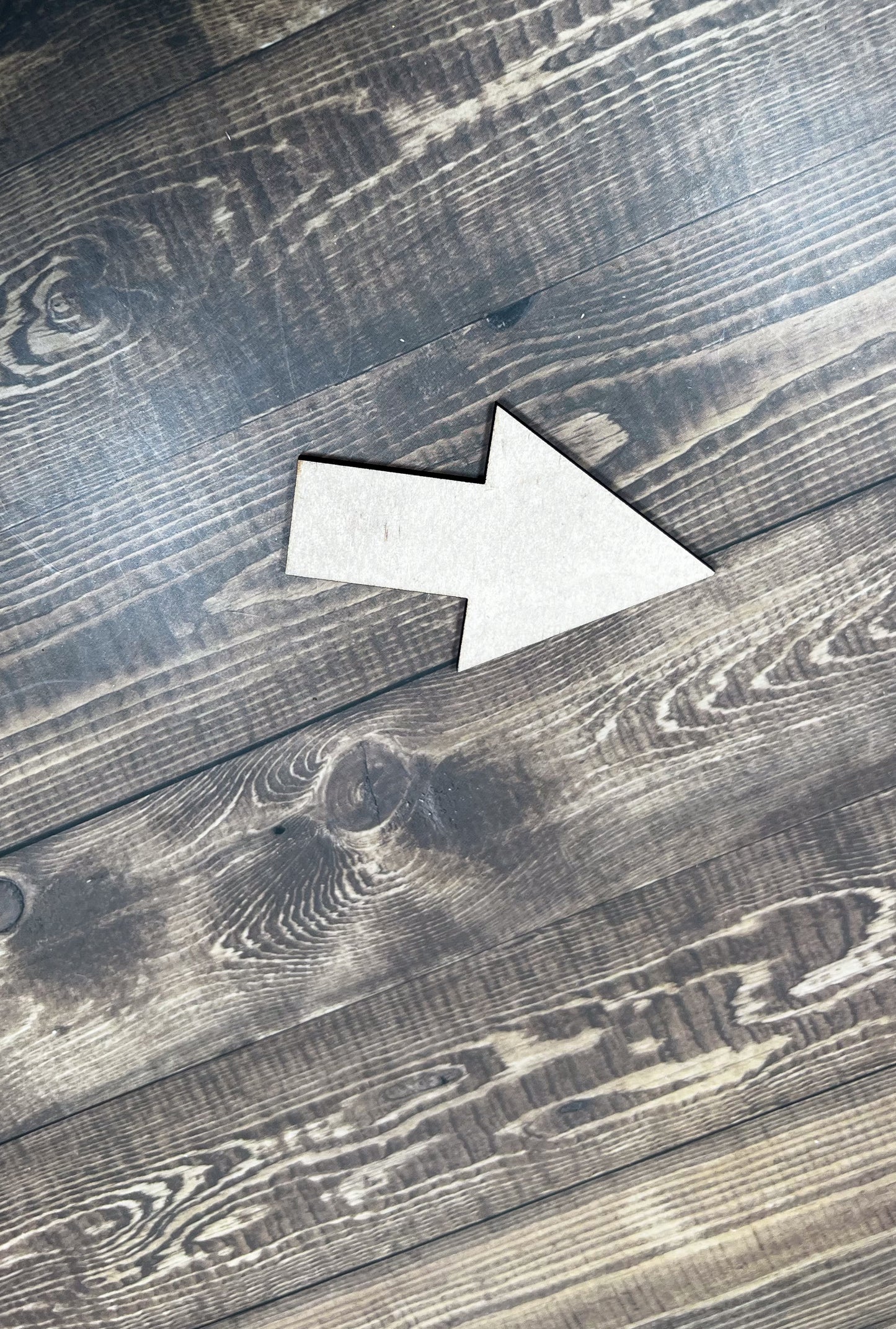 Arrow Cut Shape - Ideal for DIY Projects and Custom Painting