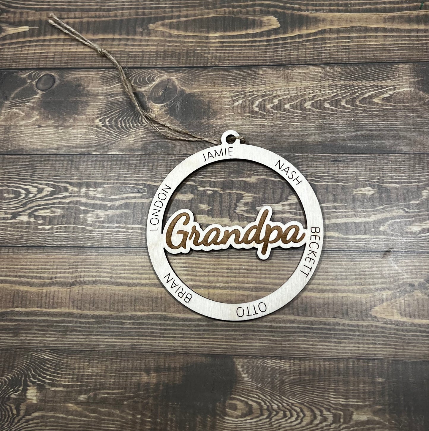 Personalized Circular Name Ornament - Customizable Family and Team Keepsake