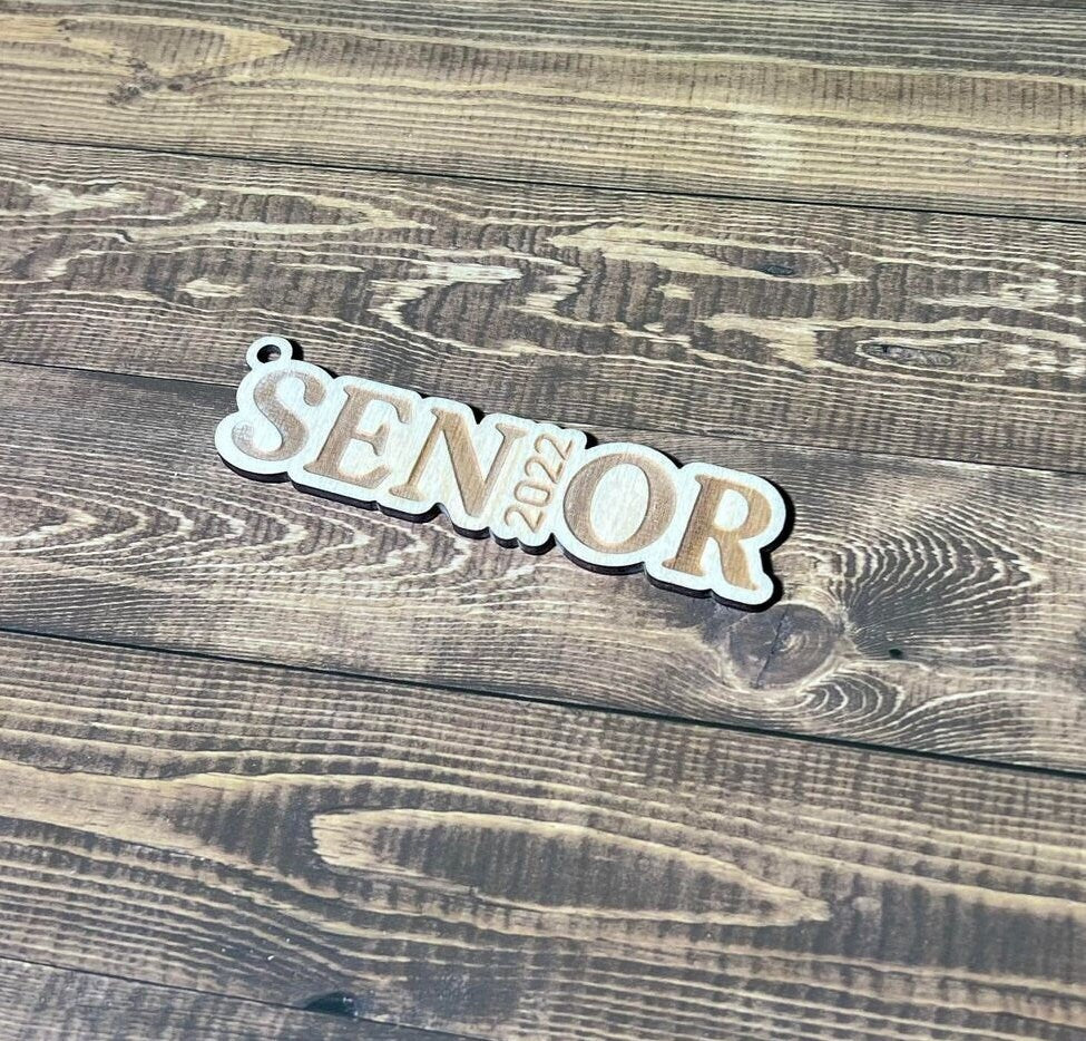 Senior 0 Keychain ,  Graduation Keychain , Laser Engraved Keychain , bag tag